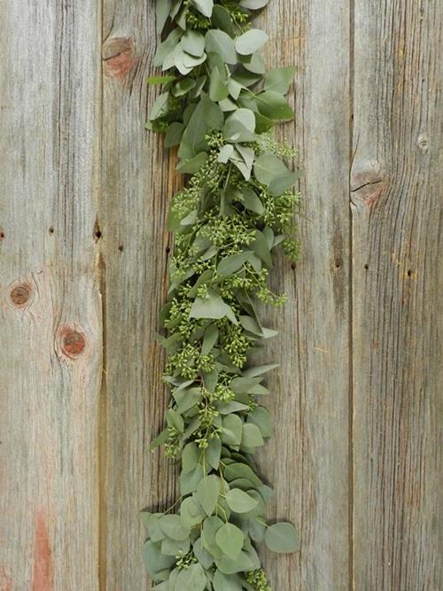 FRESH SEEDED EUCALYPTUS GREEN GARLAND